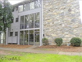 5th image of 3054 Bonhurst Dr