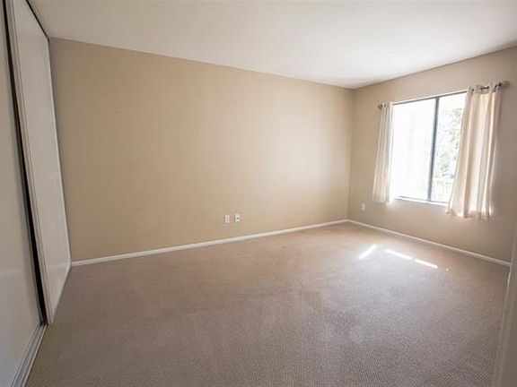 5th image of 10845 Camino Ruiz Unit 68