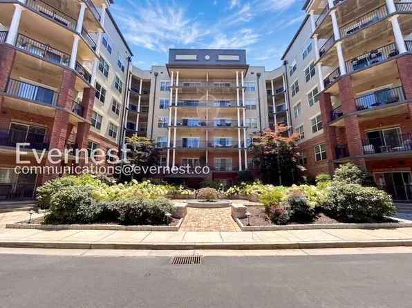 101 River Vista Dr, Atlanta, GA 30339