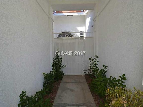 3rd image of 8756 Castle Hill Ave #0