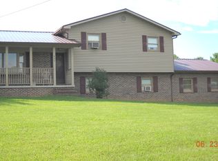 974 Smalling Rd, Johnson City, TN 37601