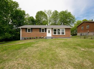 3904 Bonnafield Ct, Hermitage, TN 37076