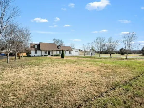 108 Rabbit Run, Bell Buckle, TN 37020