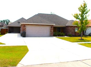 530 Sugar Plum St, Houma, LA 70364