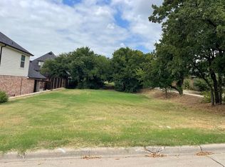 5801 Wester Way Dr, Arlington, TX 76013