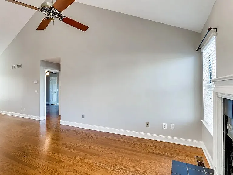 4150 Lake Mist Dr NW — Photo 9