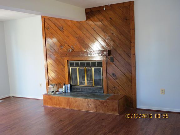 3rd image of 8320 Old Cavalry Dr