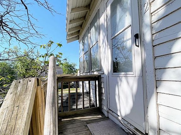 2nd image of 120 W 10th Ave #2