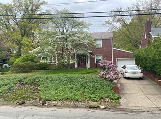 2347 Hollywood Dr, Pittsburgh, PA 15235