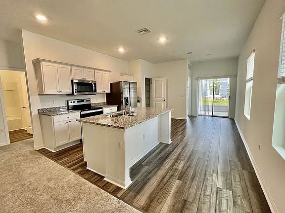 3rd image of 35507 Eastbrook Ave