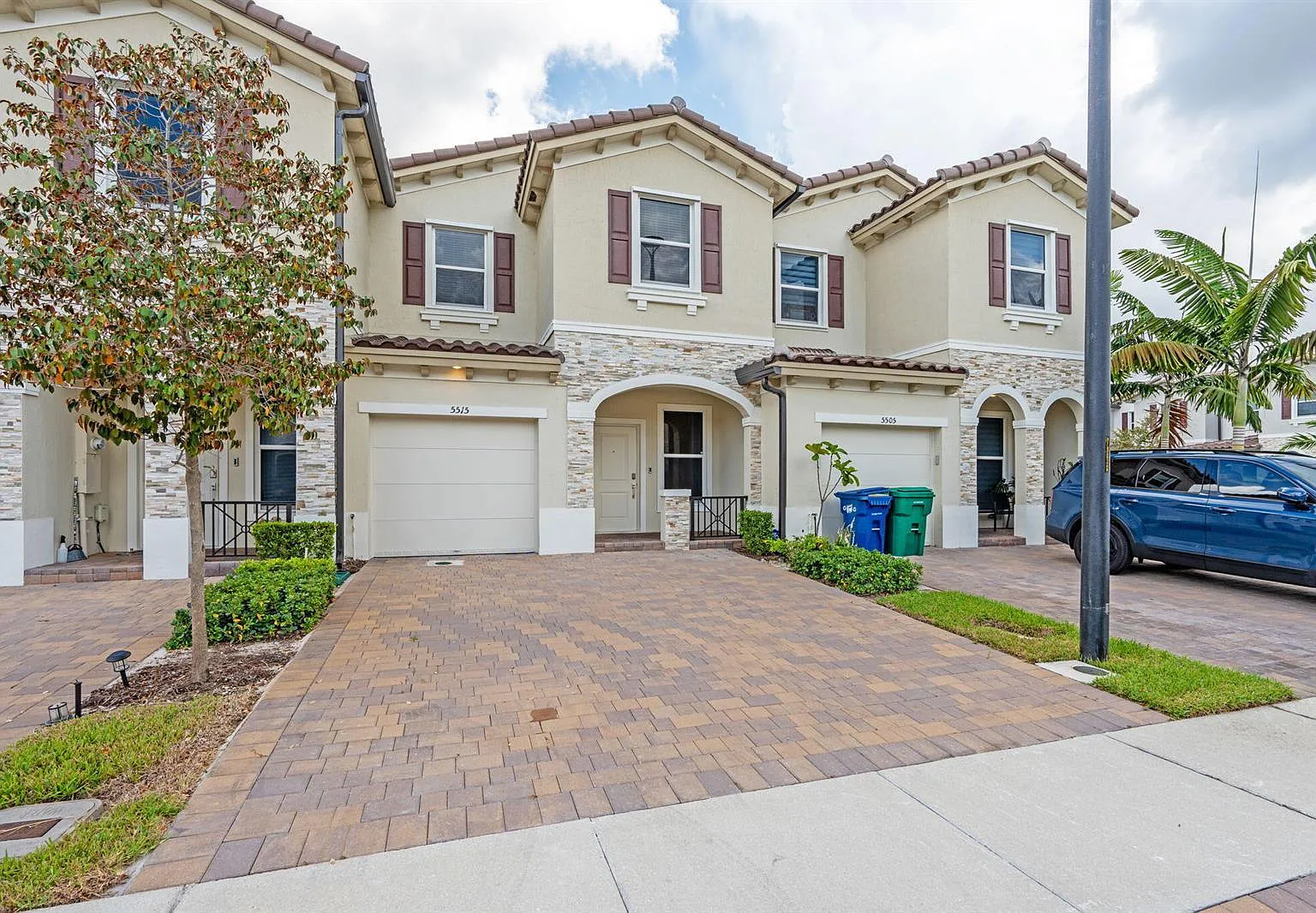 5515 Nw 27th St - 5515 Nw 27th Street St Lauderhill, Fl 33313 — Photo 1