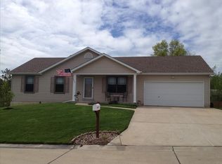 371 Glen Forest Dr, Troy, MO 63379
