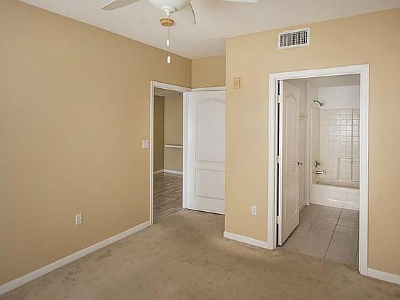 5th image of 1590 Fairways Cir #306