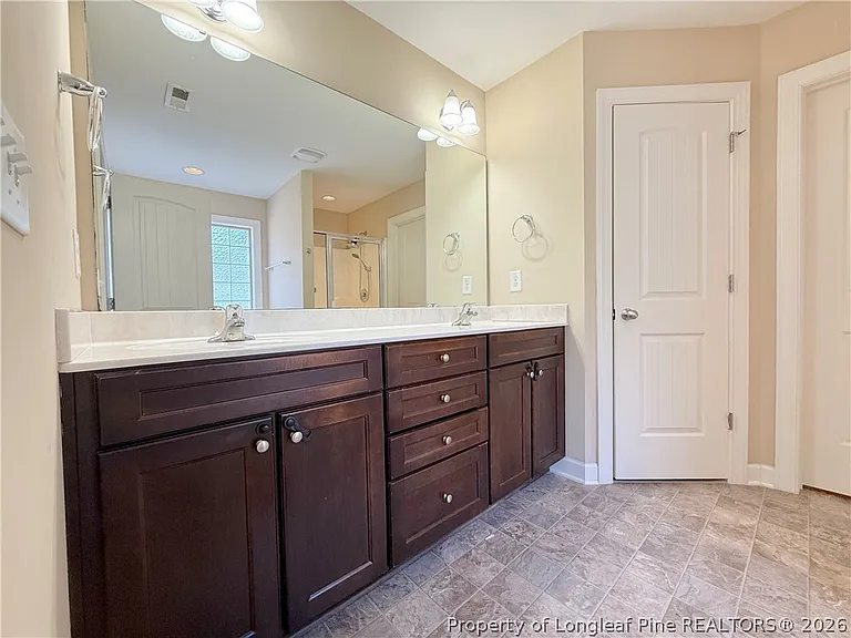 418 Century Dr — Photo 18