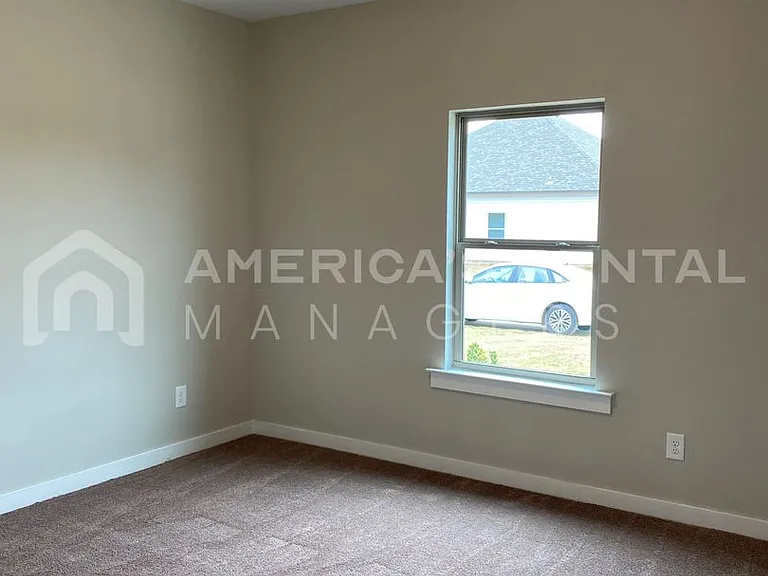 14388 Chase Dr — Photo 16