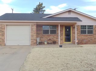 301 Michael St, Levelland, TX 79336