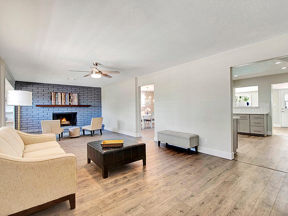 5th image of 7827 E Moreland St