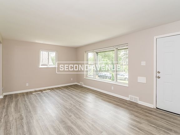 2nd image of 2322 Kline Ave