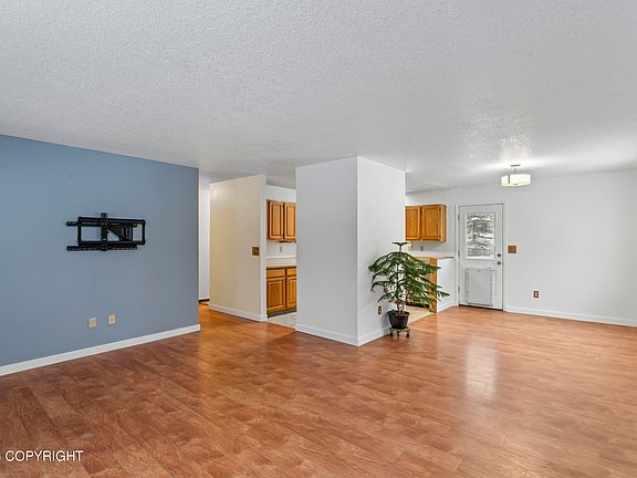 5th image of 15823 Alderberry Ln