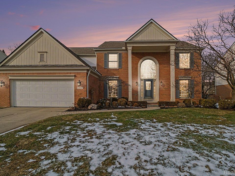 1st image of 1901 Midchester Dr