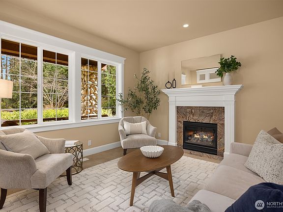 3rd image of 12615 Kallgren Road NE