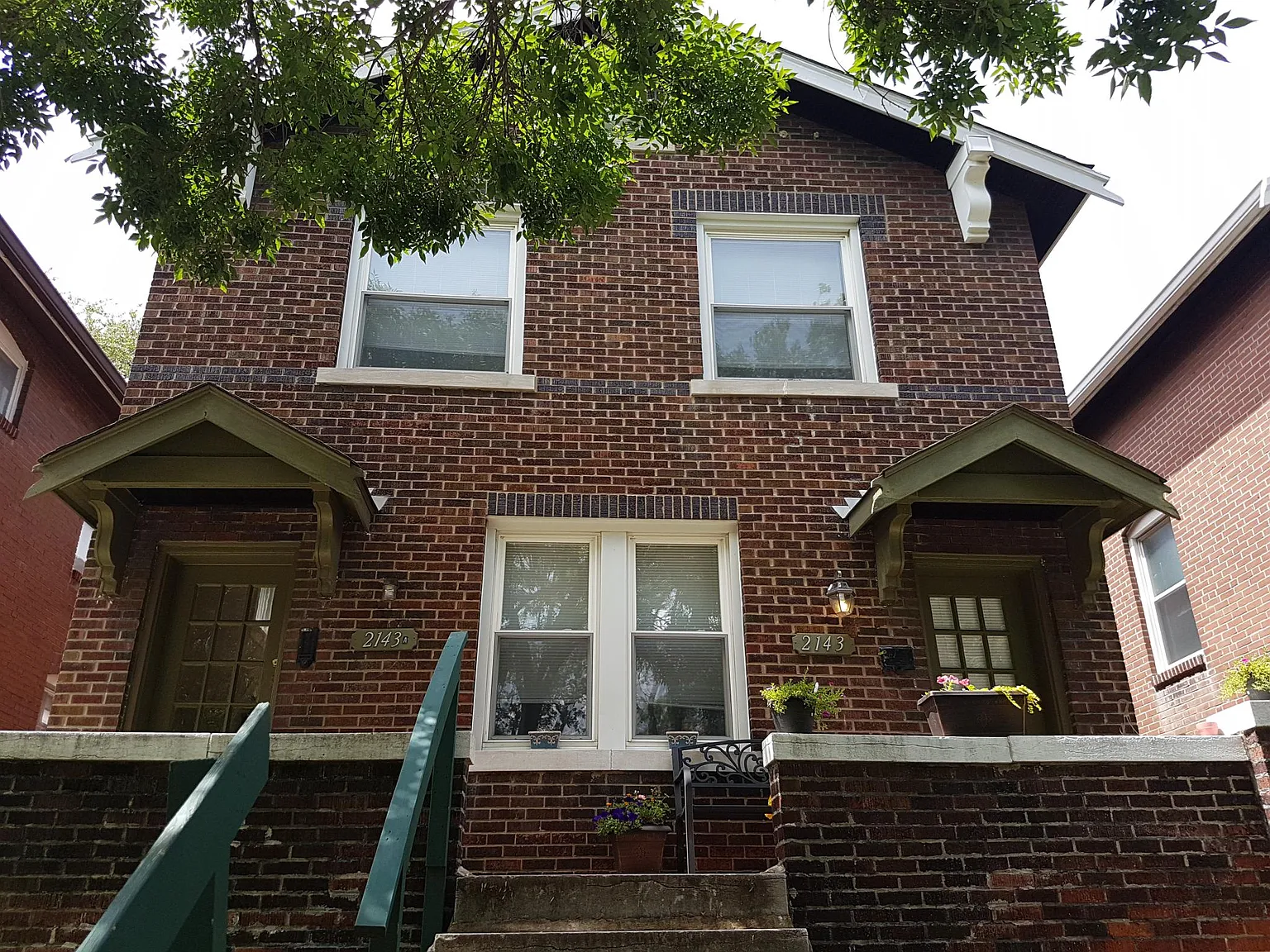2143A Maury Ave — Photo 1