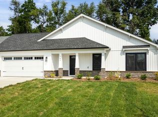 181 Lindburgh Dr, Waynesboro, VA 22980