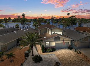 5248 S Riverview Cir, Homosassa, FL 34448