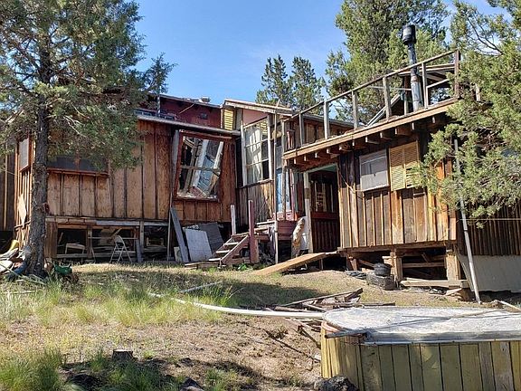 3rd image of 15395 SE Mossburg Loop