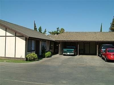 2nd image of 2061 W Della Ave