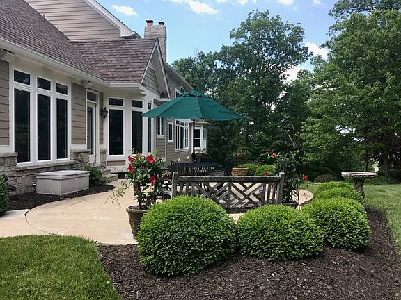 2nd image of 326 Merlot Ln