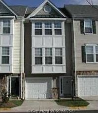 1st image of 22947 Fontwell Sq