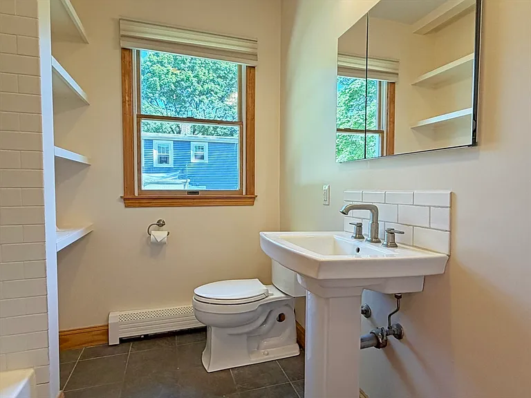 63 Pierrepont Rd — Photo 13
