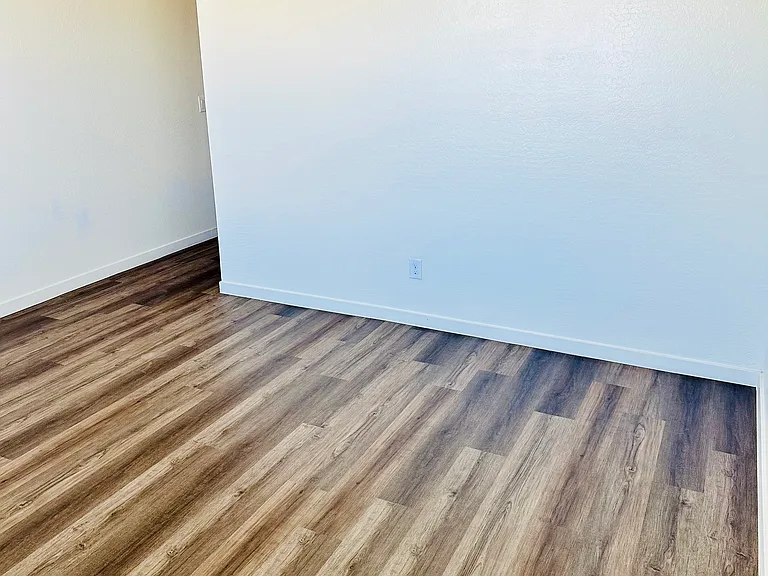 12628 W Northview Ave — Photo 24