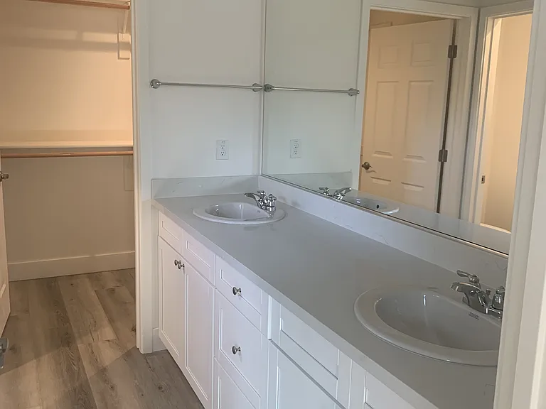 5725 Misty Wind Ct — Photo 9