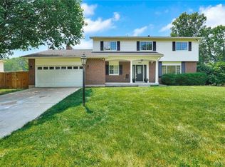 5928 Hunters Ridge Rd, Dayton, OH 45431