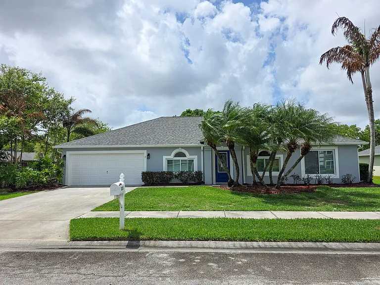 5230 Compass Pointe Cir — Photo 1