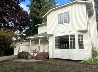 23517 94th Ave W, Edmonds, WA 98020