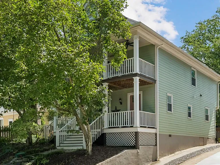 524 Broyles St SE — Photo 9