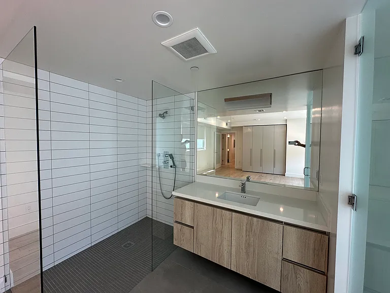 8210 Fountain Ave #A-3 — Photo 10