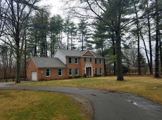 8246 Pinecove Ct, Cincinnati, OH 45249