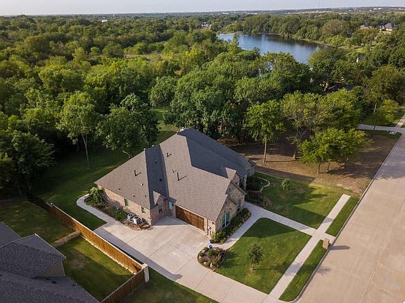 2nd image of 236 Katy Lake Dr
