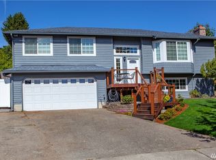 516 Edmonds Ct NE, Renton, WA 98056