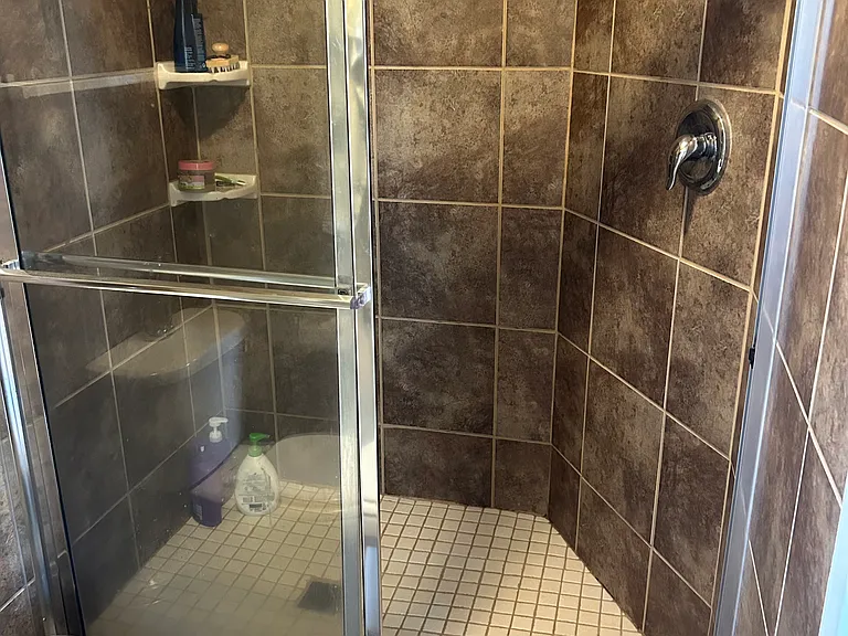 187 Loomis St #3 — Photo 2