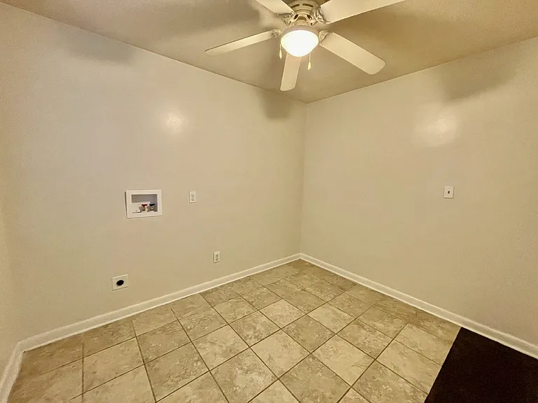 3533 Furman Dr — Photo 4