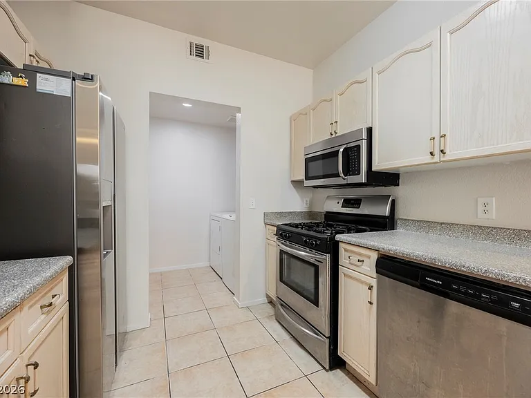 2603 Noble Fir Ave — Photo 14