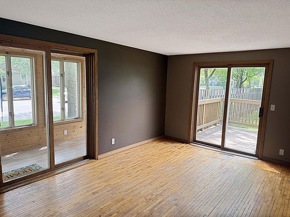 5th image of 333 5th St S
