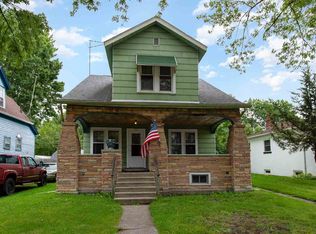 517 Fitzhugh St, Bay City, MI 48708