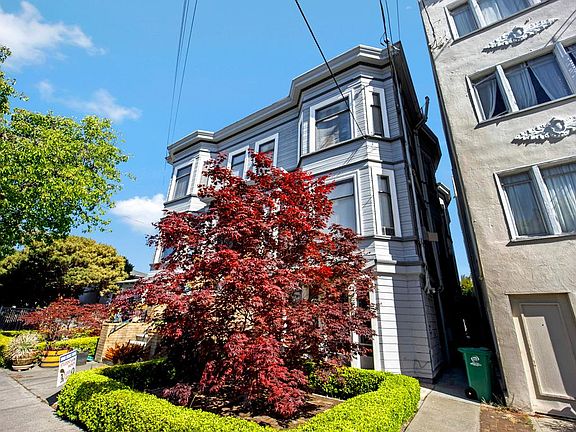 2nd image of 739 Santa Clara Ave #A