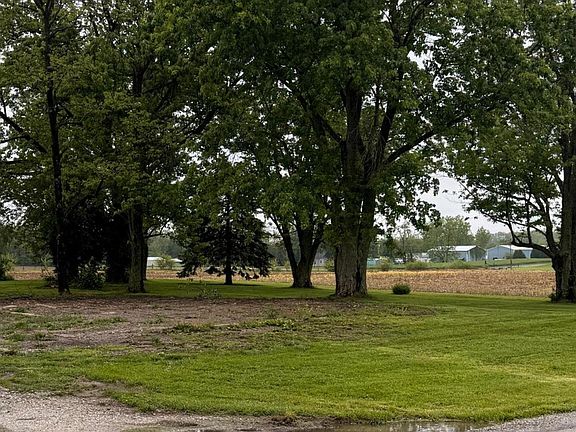 4th image of 2425 E County Road 150 S